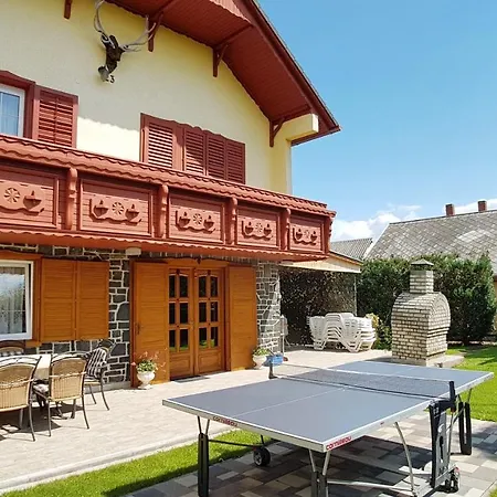 House Maya Apartman Vonyarcvashegy