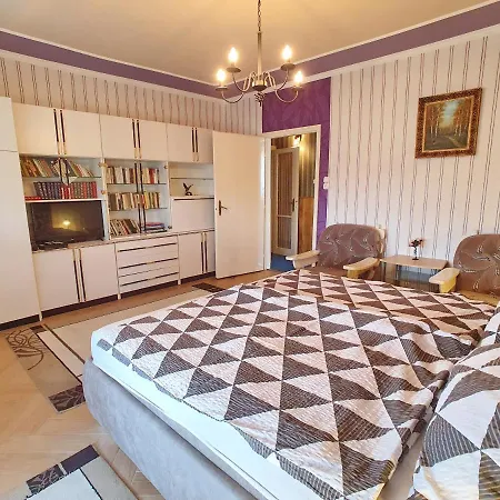 Apartman House Maya Vonyarcvashegy