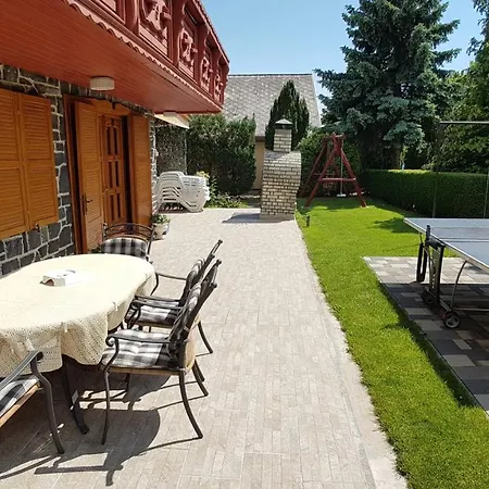 House Maya Apartman Vonyarcvashegy
